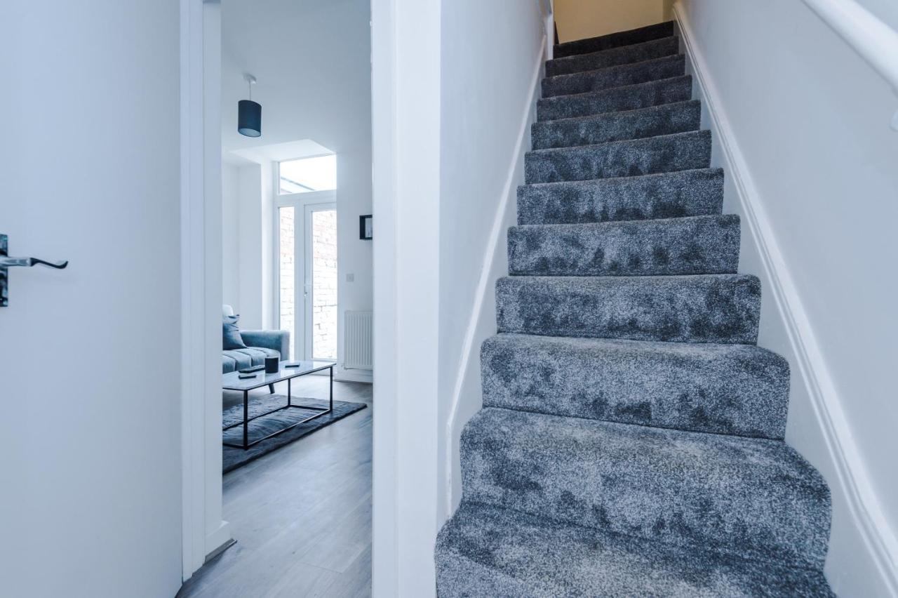 Villa Cosy 3 Bed 3 Bath House - Central Liverpool -Self Check-In & Free Parking! Exterior foto